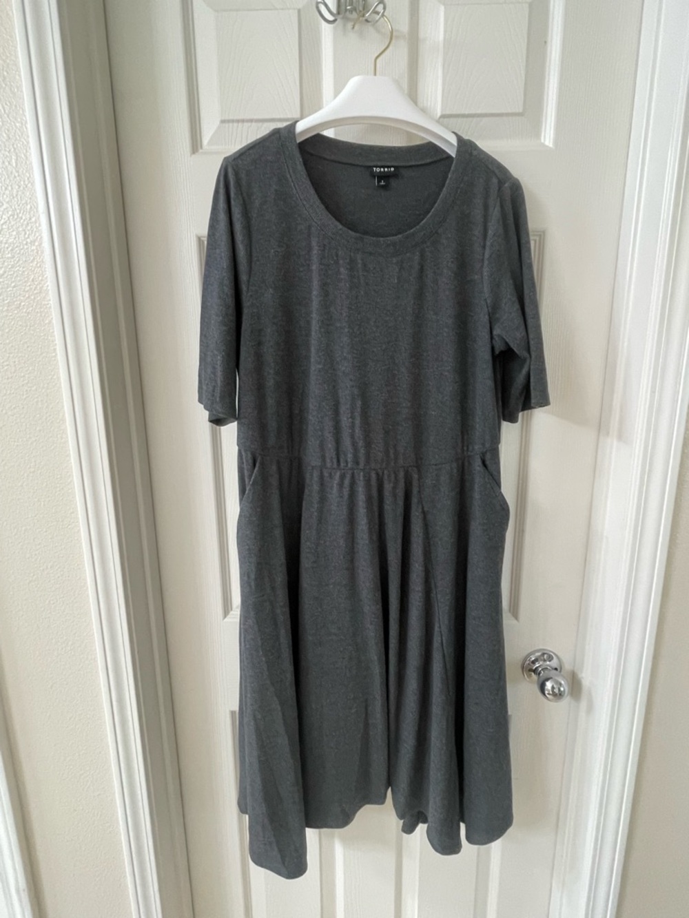 torrid Charcoal Gray Scoop Neck Midi Dress sz 1X